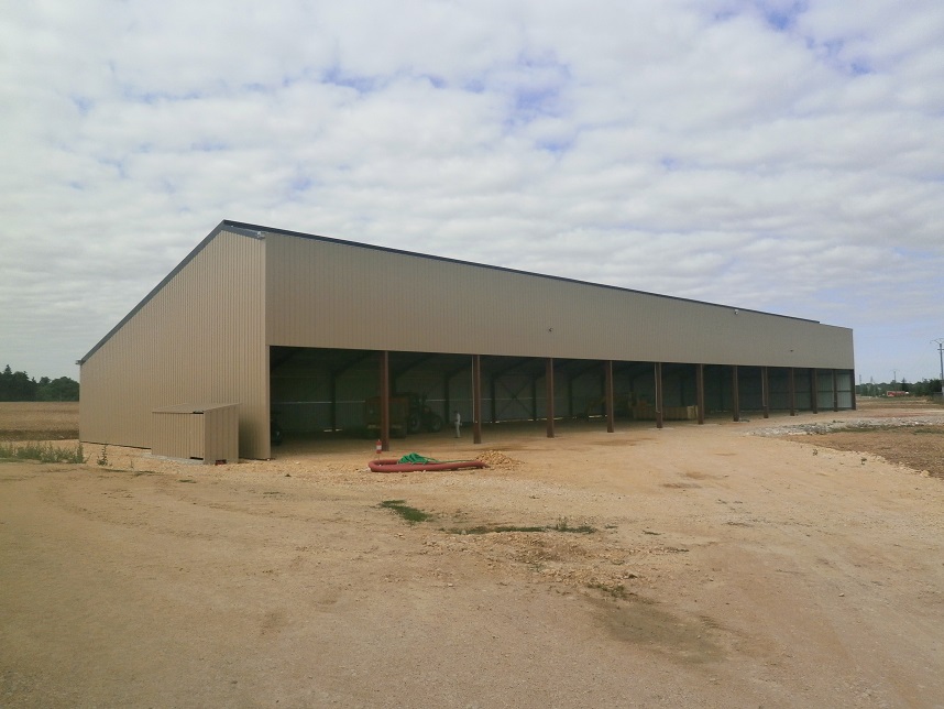 Hangar solaire de stockage 250 kWc